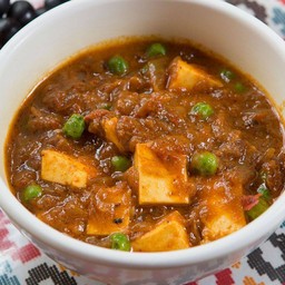 มัตเตอร์ ปะนีร์