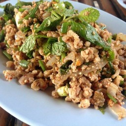 ก้อยคั่วหมู