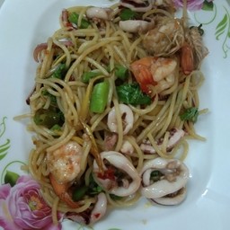 สปาเก็ตตี้ขี้เมาทะเล