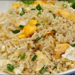 ข้าวผัดไข่ (มังสวิรัติ) ใส่ไข่2ใบ