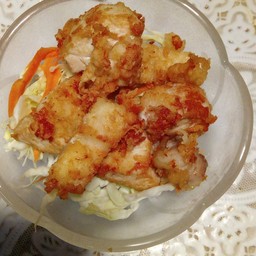 ข้าวราดไก่กรอบหวาน + น้ำจิ้มซีฟู้ด