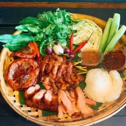 หมูปลาร้า MooPlaRa@Ministry