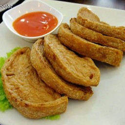 หมูยออุบลทอด