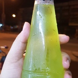 น้ำวุ้นใบเตย