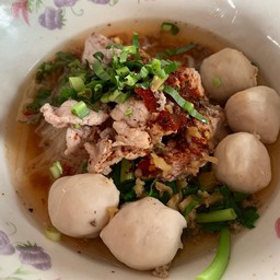 ร้านก๋วยเตี๋ยว เจ๊ม่วย