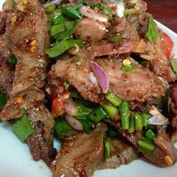 น้ำตกหมู