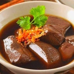 เลือดเป็ดพะโล้