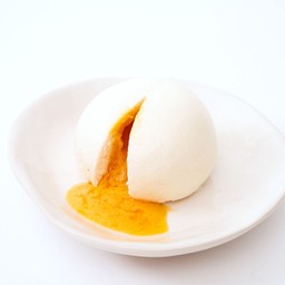 ซาลาเปาไข่เค็มลาวา