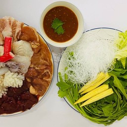 หมูกะทะ น้องมีตังค์