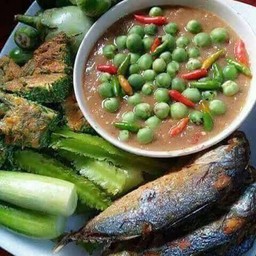 Set น้ำพริกปลาทูทอด