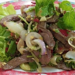 พล่าเนื้อ