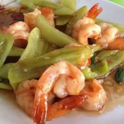 ผัดพริกหยวก (กับข้าว)