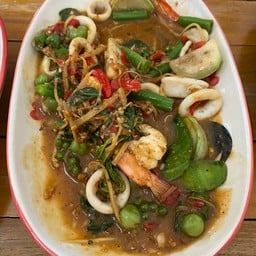 ผัดฉาทะเล ทานไปแล้ว เพิ่งถ่าย