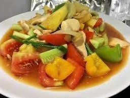 ผัดเปรี้ยวหวานไก่ (กับ ข้าว)