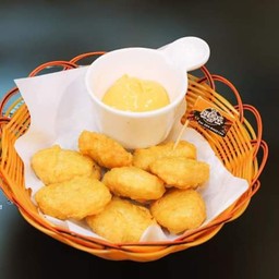 นักเก็ตไก่ 6 ชิ้น