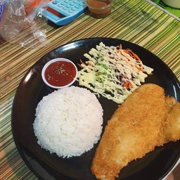 ข้าวหน้าสเต๊กปลาทอด