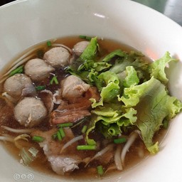 ก๋วยเตี๋ยว เนื้อ+หมู หาดใหญ่ สาย 4