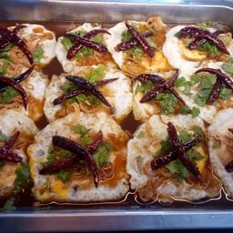 ไข่ดาวลูกเขย 3 ใบ ( 50)