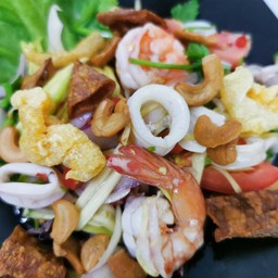 น้ำตกทะเล