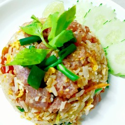 ข้าวผัดแหนม
