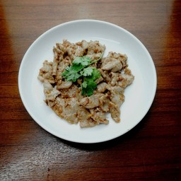 หมูกระเทียมพริกไทย(กับข้าว)
