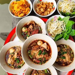 ก๋วยเตี๋ยวเรืออุทัย