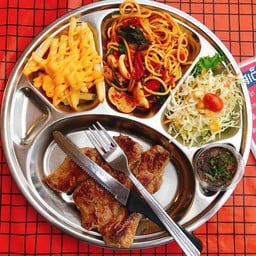 สเต็กบูม บูม ท่าม่วง