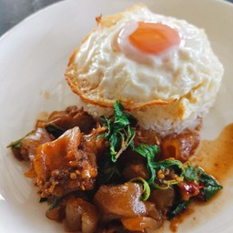 กะเพราเอ็นตุ๋น