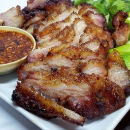 คอหมูย่าง