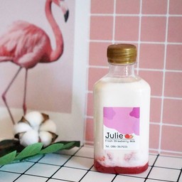 นมสดสตรอเบอร์รี่เกาหลีแบบขวด