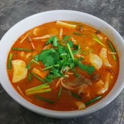 ต้มยำกุ้งหรือปลาเห็ดหลายอย่าง