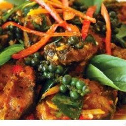 ผัดเผ็ด (ราดข้าว)