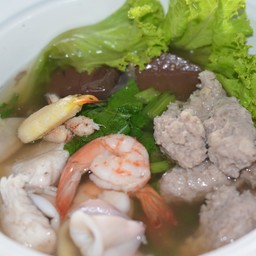 ต้มเลือดหมูบางแสน