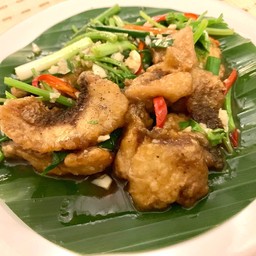 ปลาช่อนผัดคึ่นช่าย