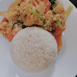 ผัดผงกระหรี่ทะเล