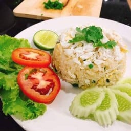 อาหารตามสั่ง ครัวแม่บัวอร