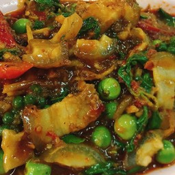 ผัดเผ็ดหมูป่าราดข้าว
