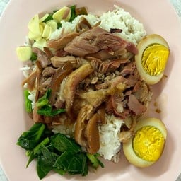 เจ๊เหรียญ ก๋วยเตี๋ยวสุโขทัย