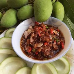 มะม่วงเบาสด + กะปิน้ำปลาหวาน (ชุดใหญ่)