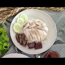 อากงข้าวมันไก่ สามกอง
