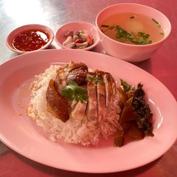 ข้าวขาหมู ธรรมดา