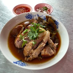 ขาหมู ธรรมดา