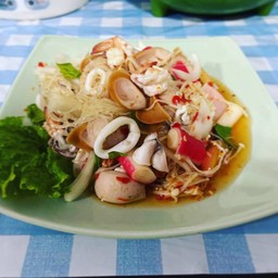 ยำจือปาก