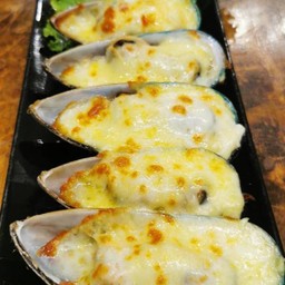 หอยแมลงภู่นิวซีแลนด์อบชีส