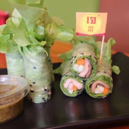 สลัดโรล ไส้เห็ด (เจ)