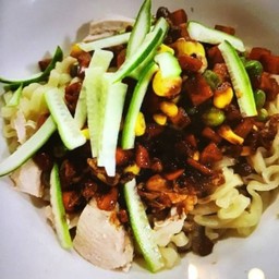 จาจางหยอม..