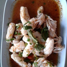 ลาบปลาหมึก