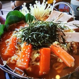 หม้อไฟต้นตำหรับกิมจิ