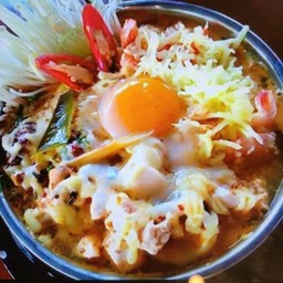 ยักษ์ต้มยำชีส