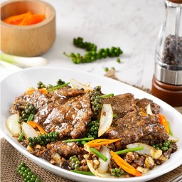 หมูผัดพริกไทยดำ